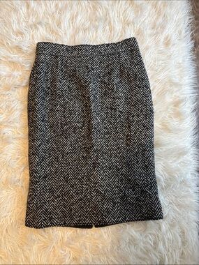 Vintage D&G Classic Black and White Herringbone Pencil Skirt